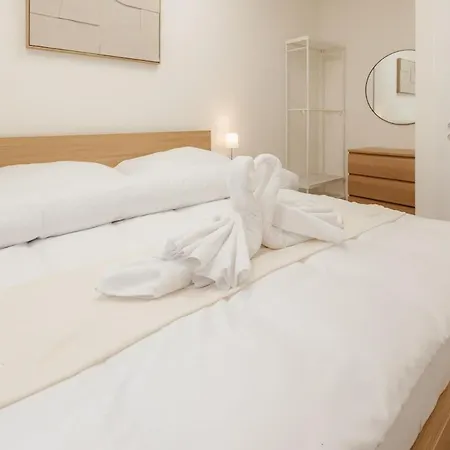 Apartment Gundulicova 3br Pressburg